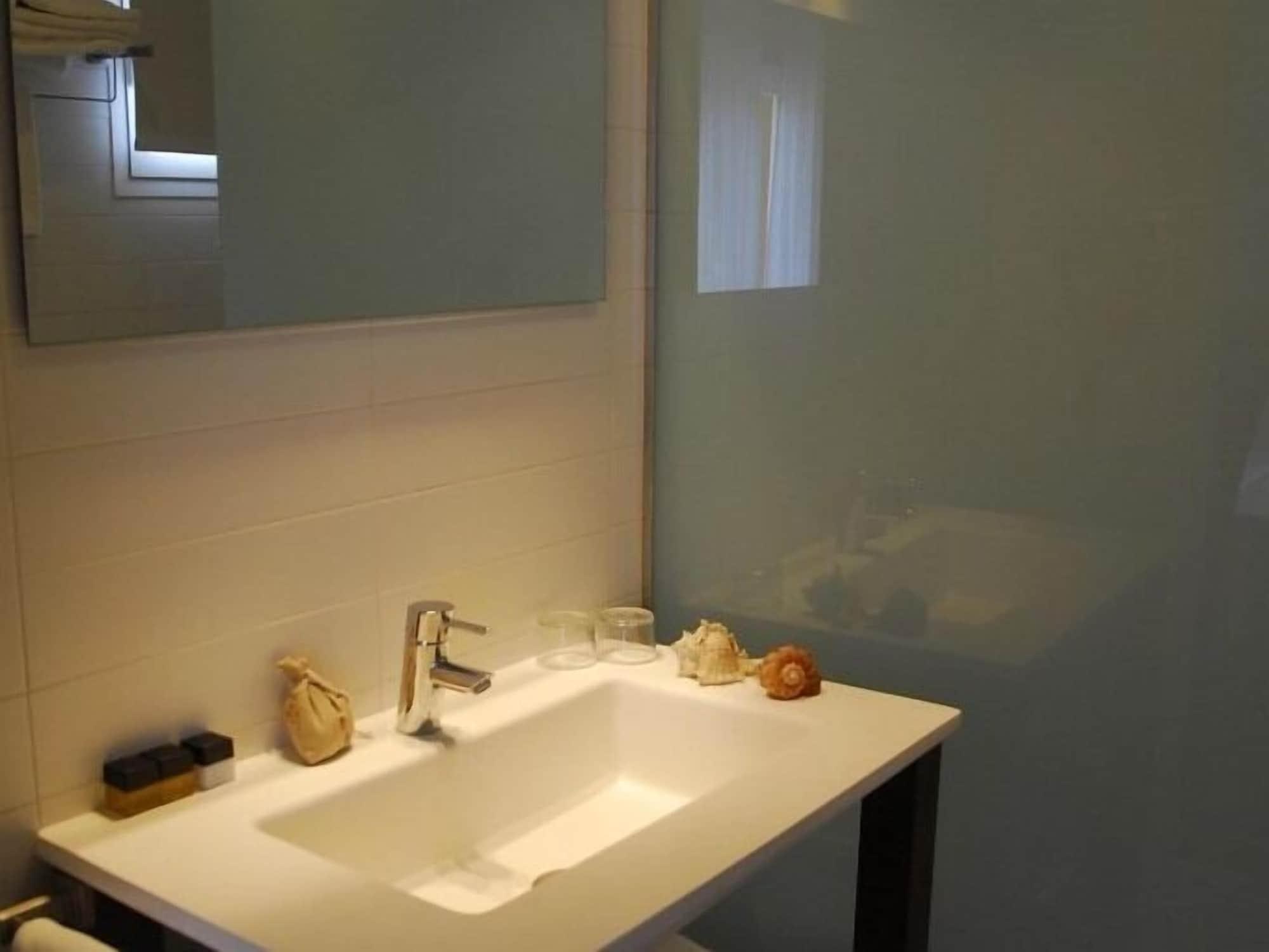 Boutique Hostal La Curandera De Salinas Sant Francesc de s'Estany エクステリア 写真