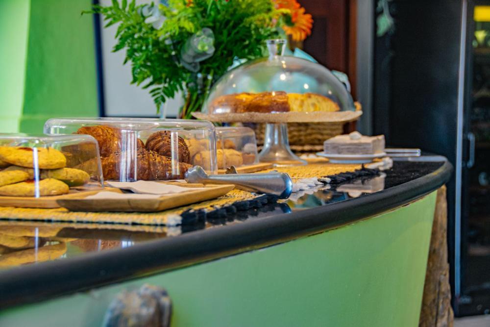 Boutique Hostal La Curandera De Salinas Sant Francesc de s'Estany エクステリア 写真