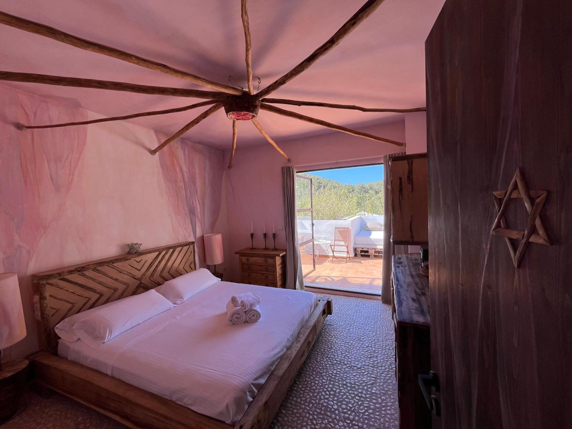 Boutique Hostal La Curandera De Salinas Sant Francesc de s'Estany エクステリア 写真