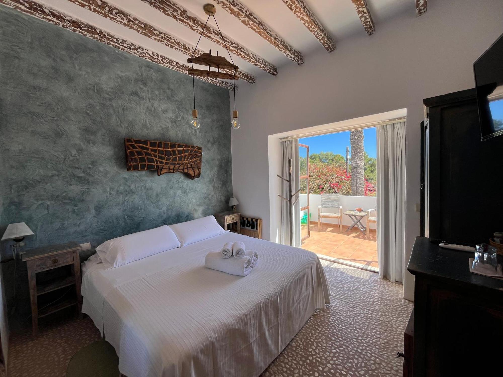 Boutique Hostal La Curandera De Salinas Sant Francesc de s'Estany エクステリア 写真